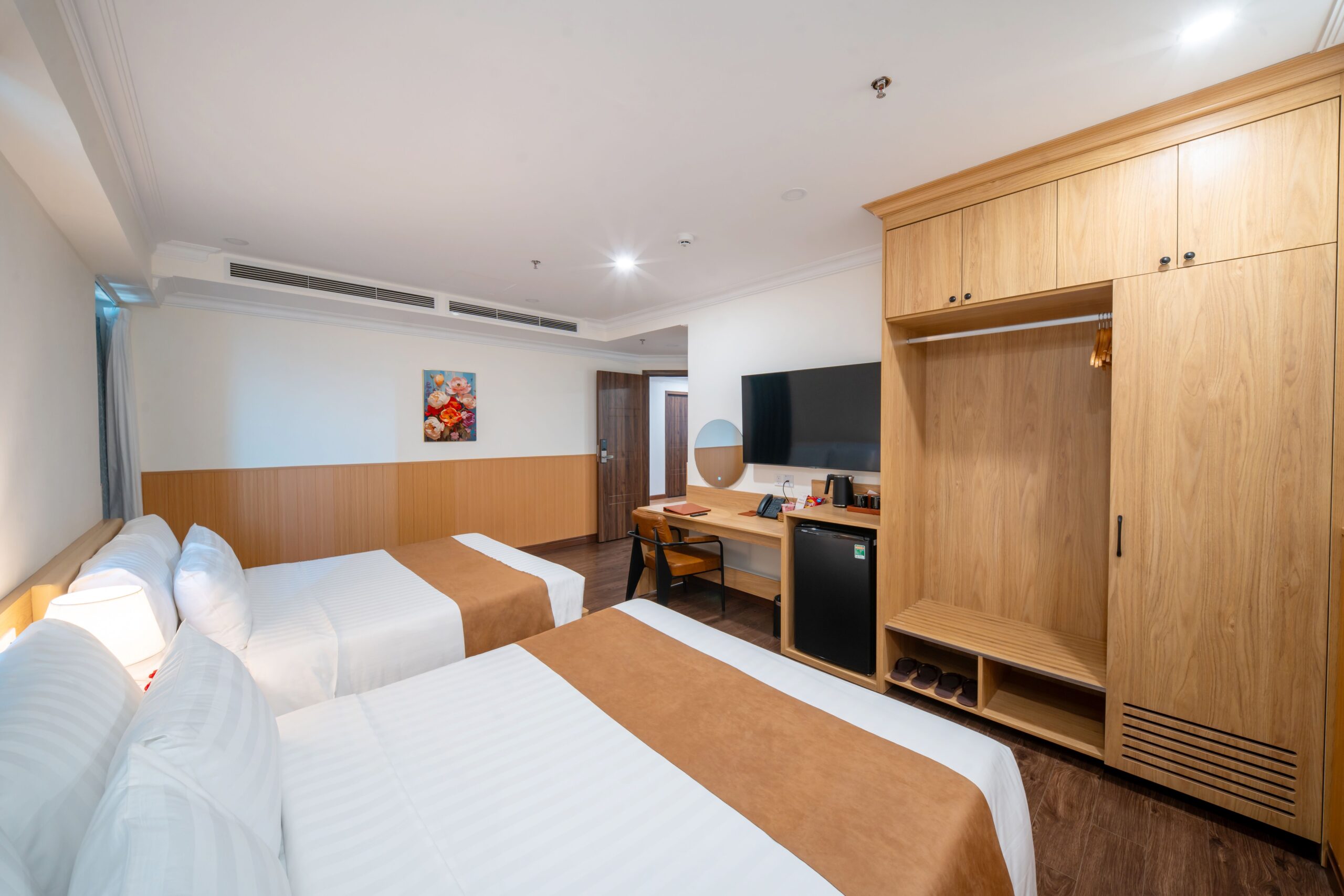 Premier Family City 3